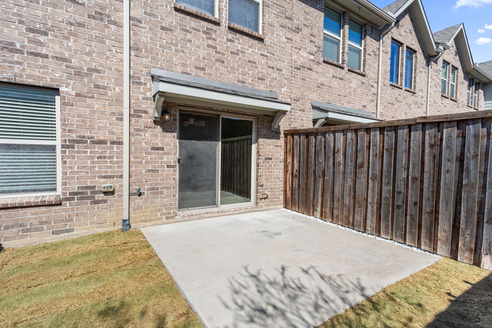 main property photo 26