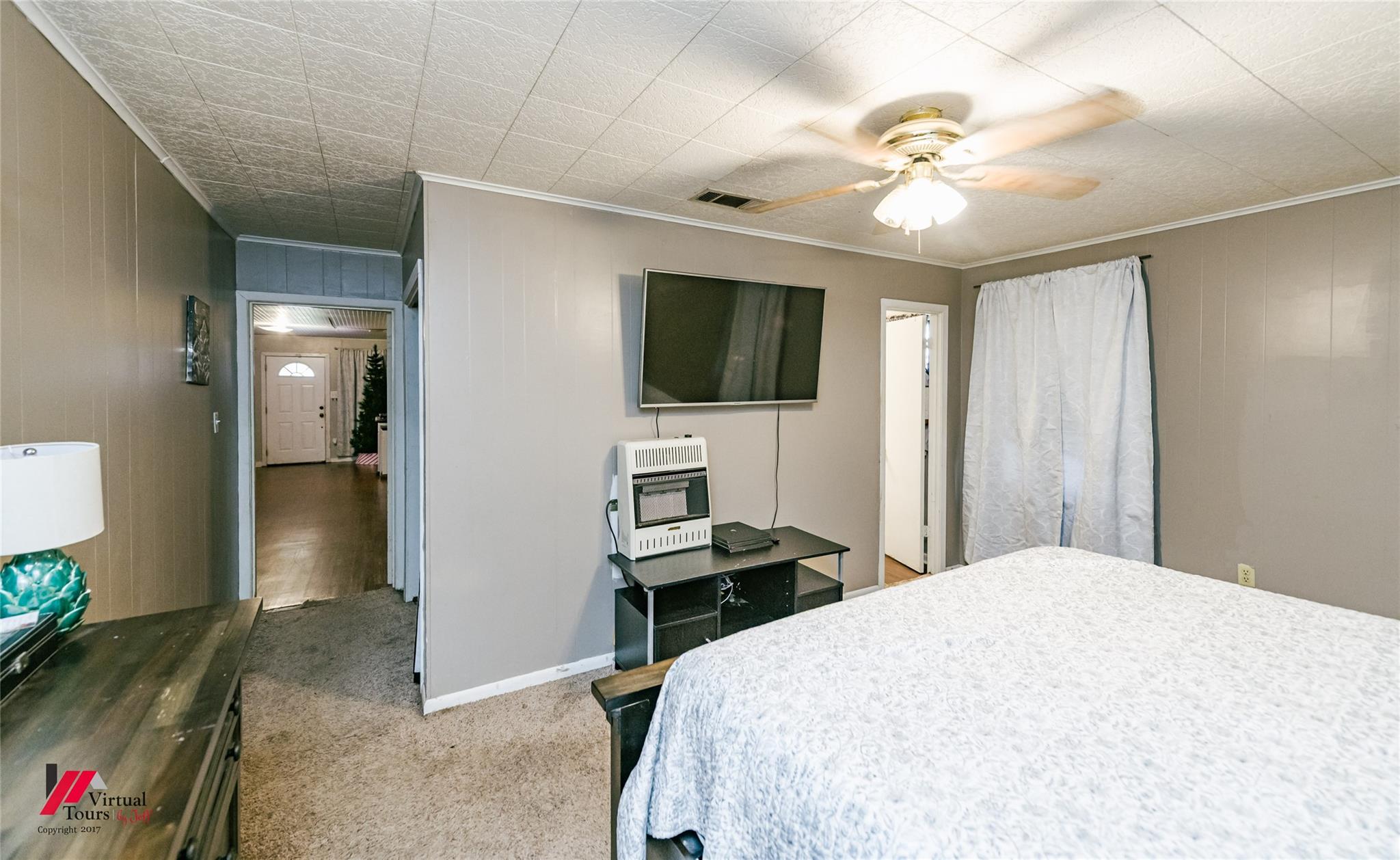 main property photo 17