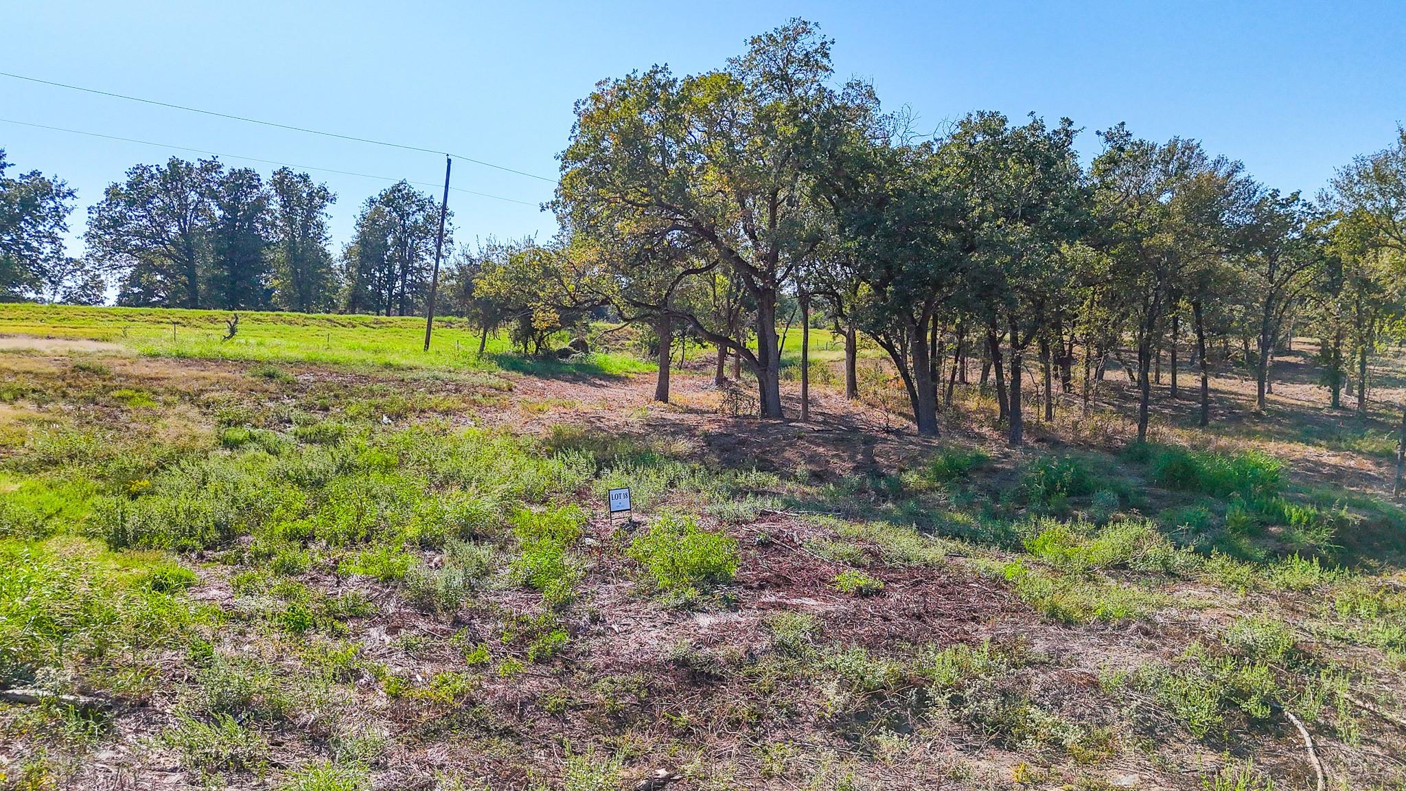 main property photo 18