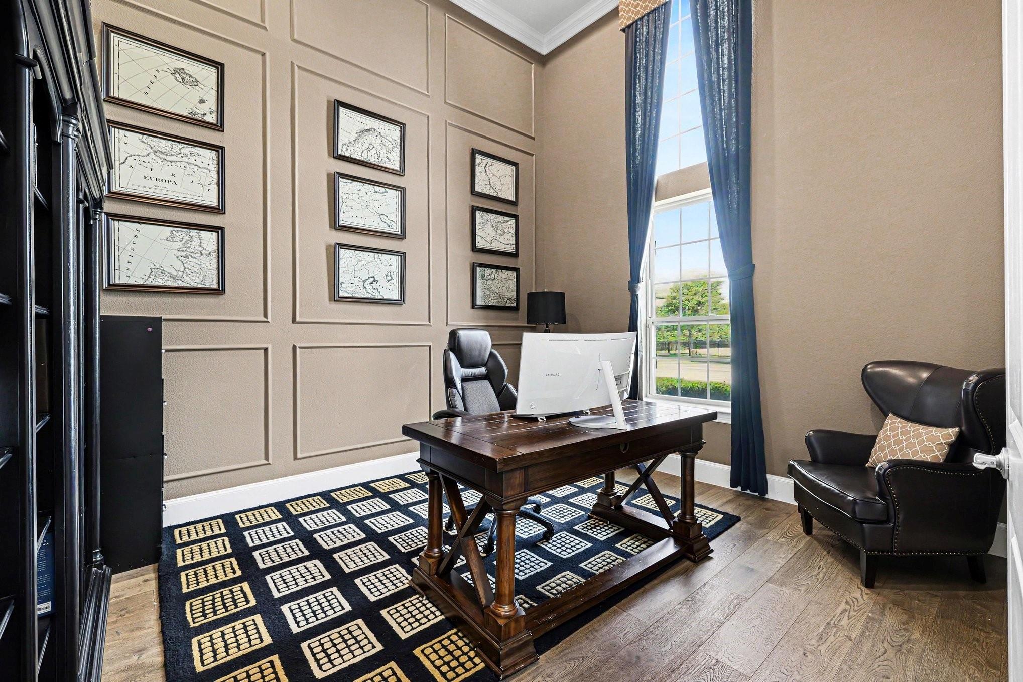 main property photo 12