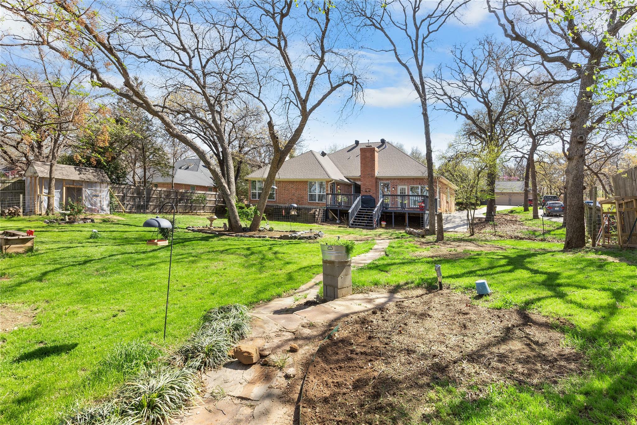 main property photo 29