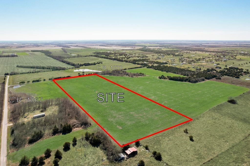 main property photo 9