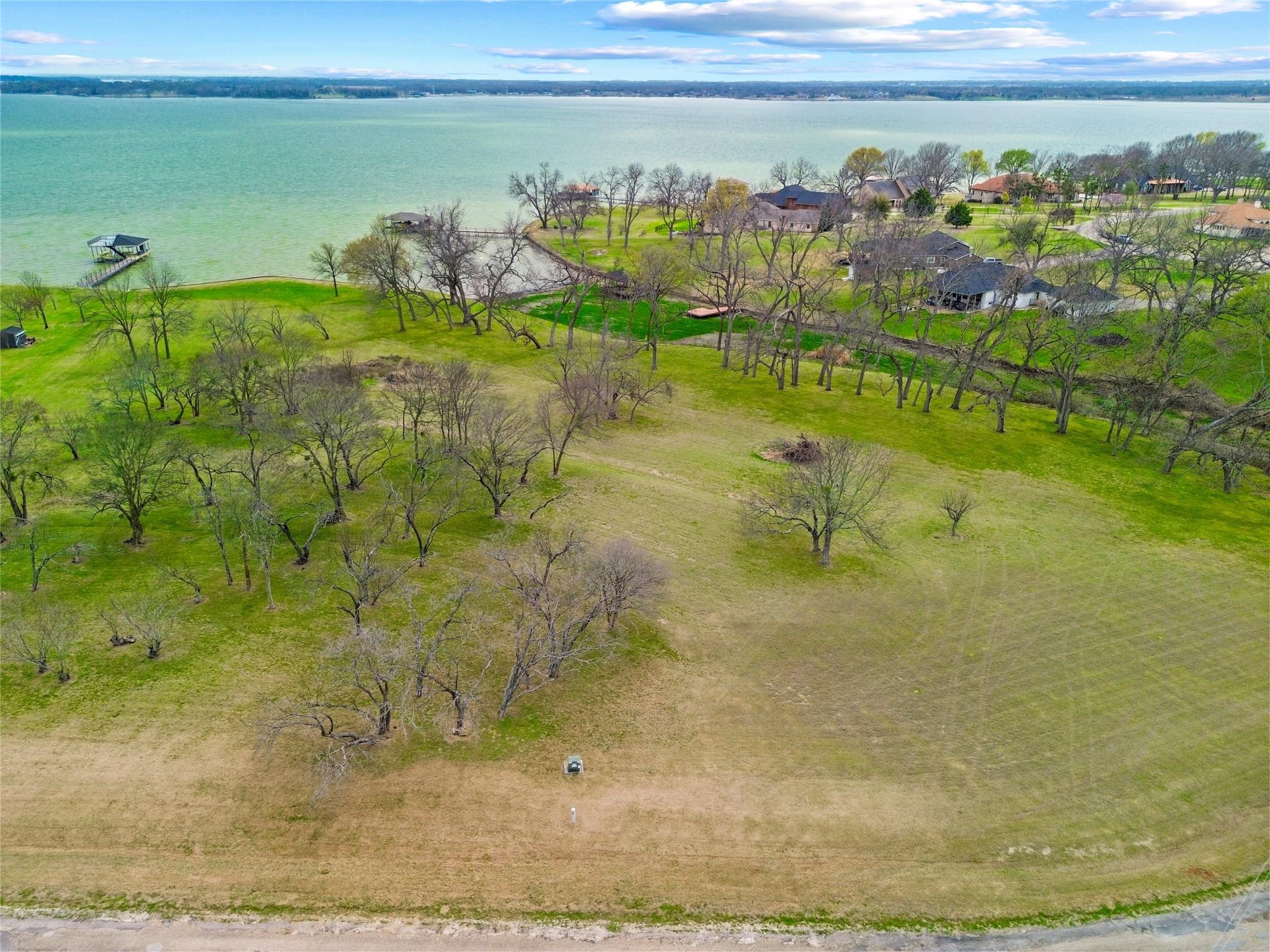 main property photo 22