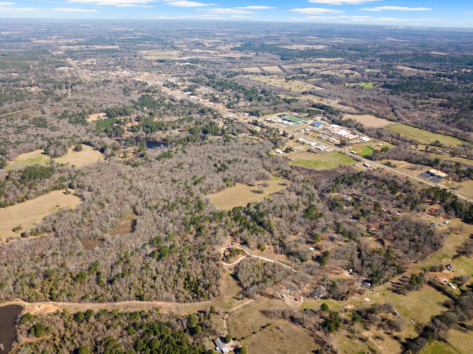 main property photo 13