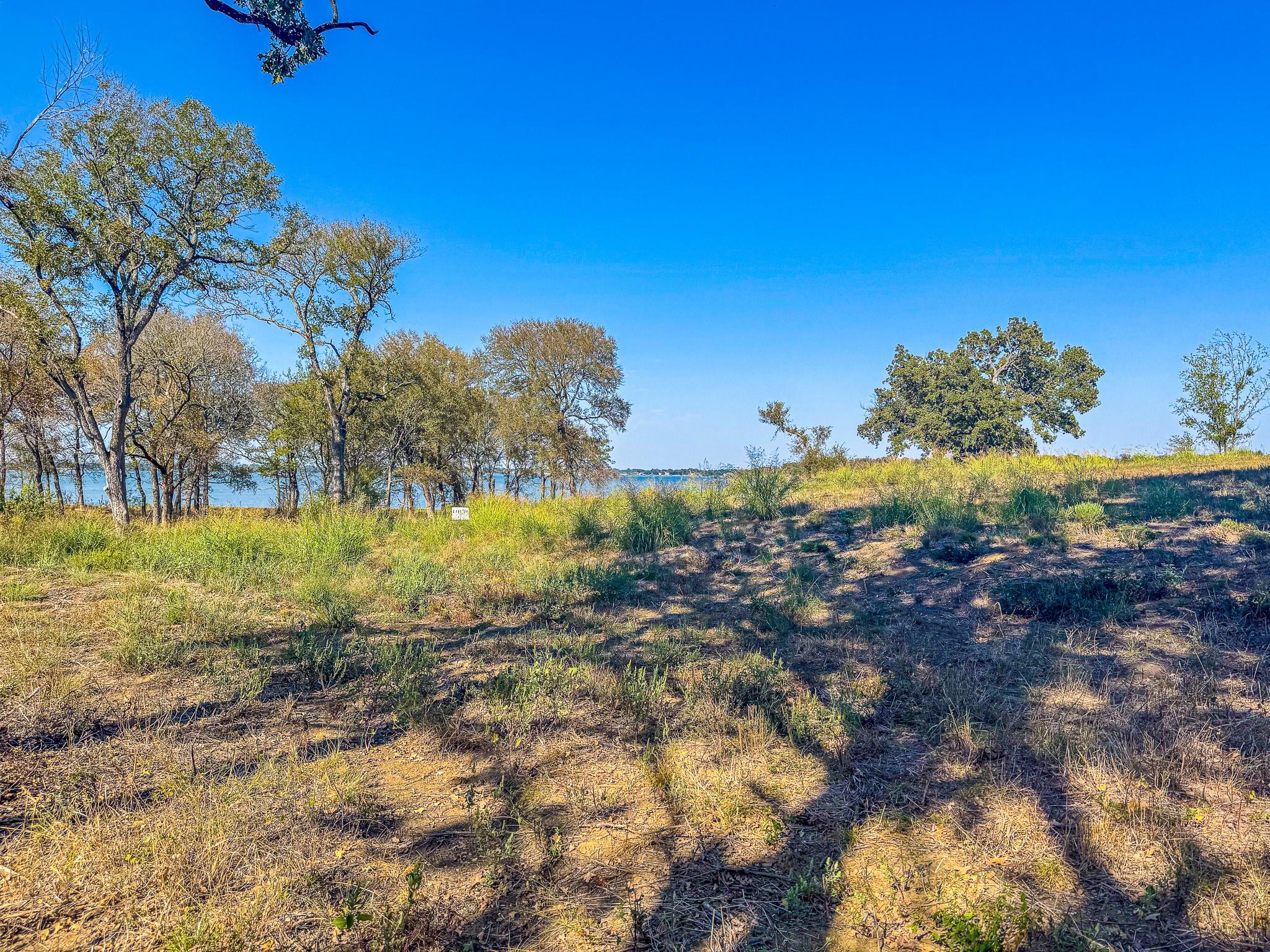 main property photo 11
