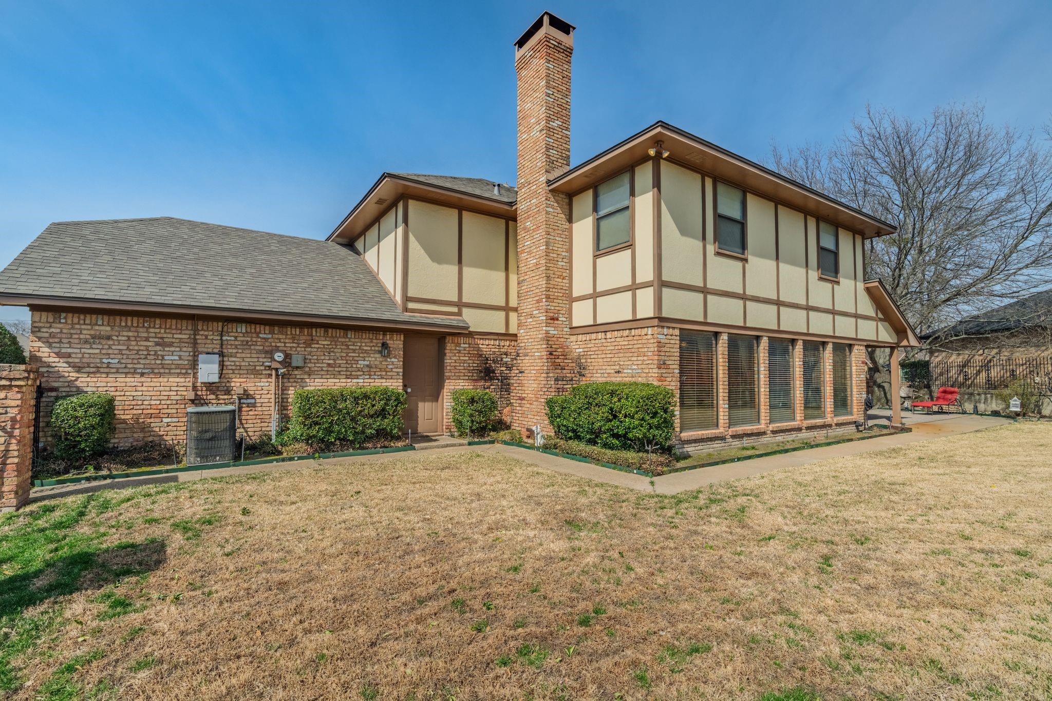 main property photo 33