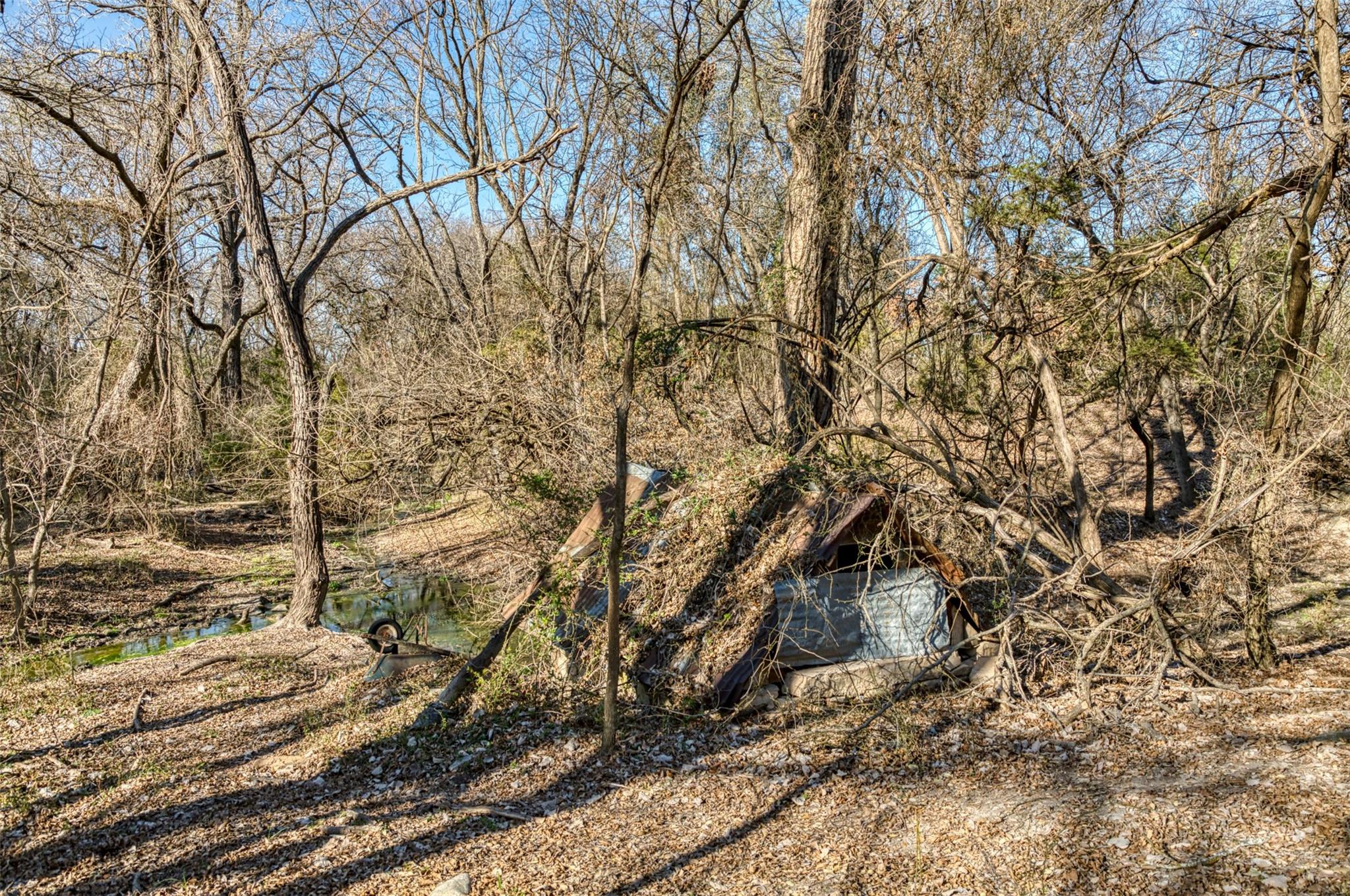 main property photo 29