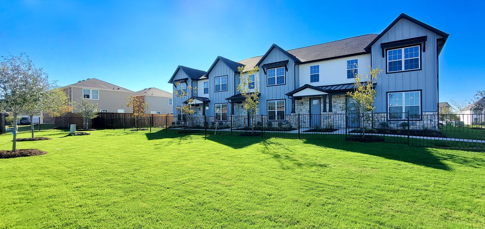 main property photo 13