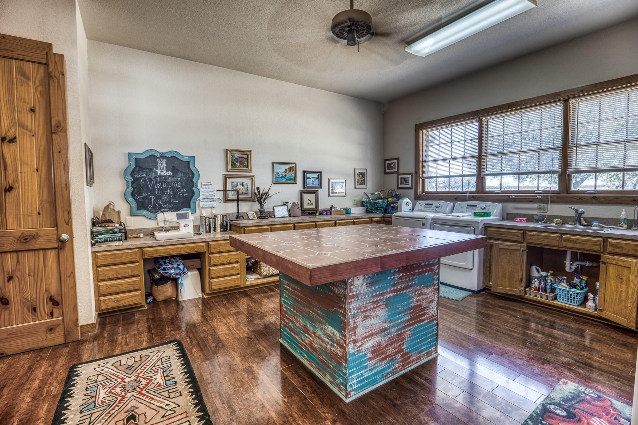 main property photo 25