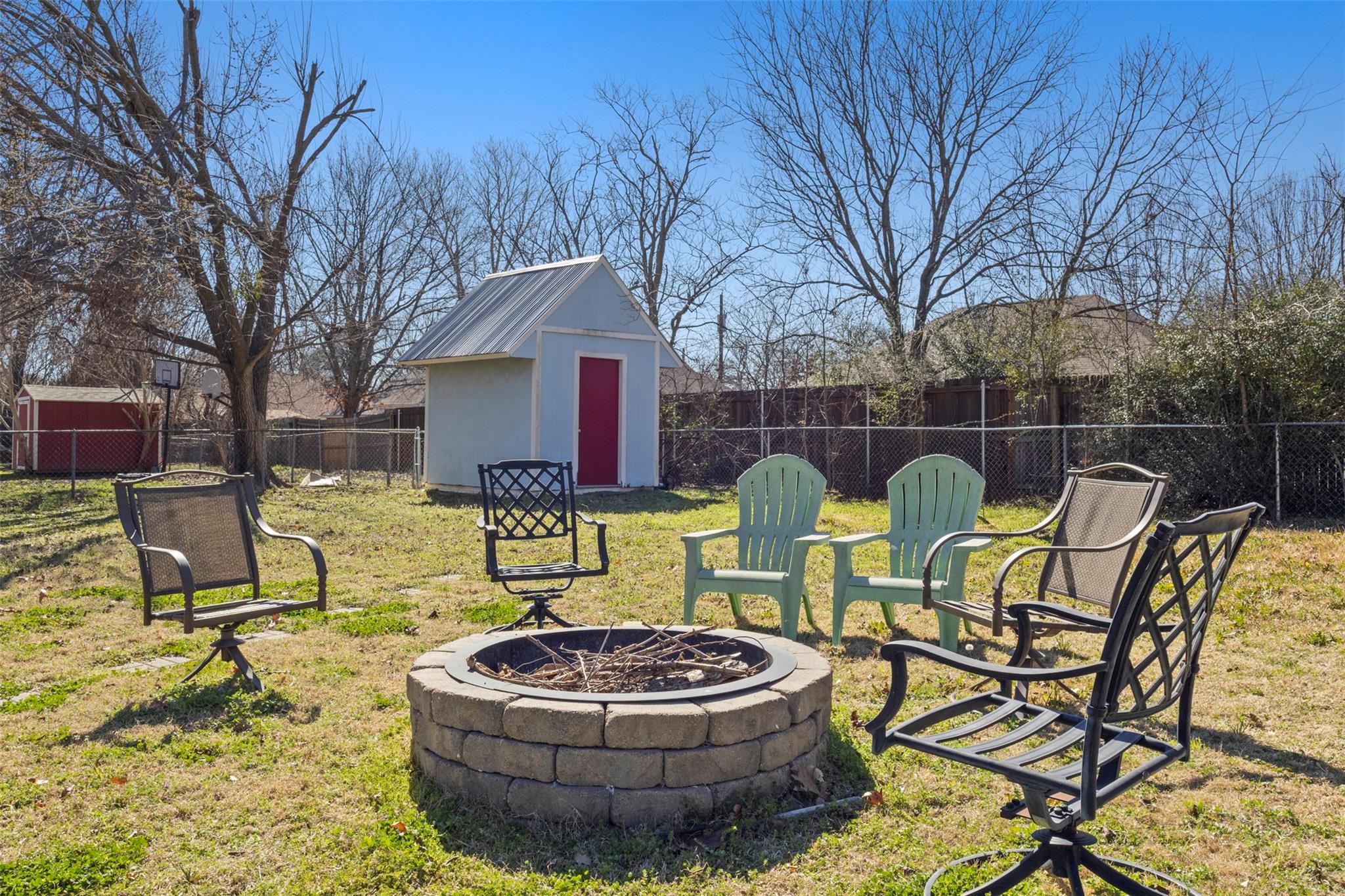 main property photo 15