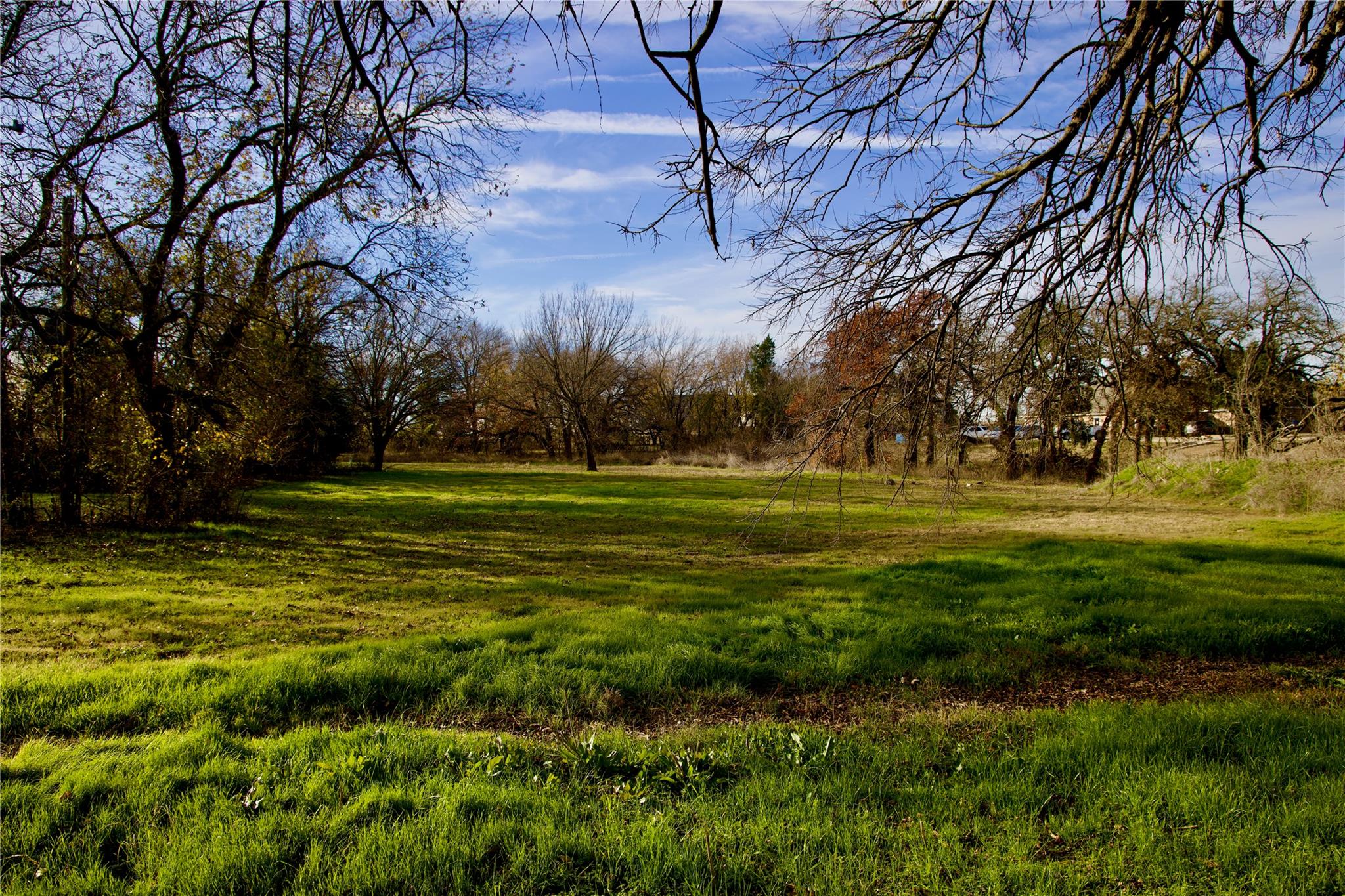 main property photo 22