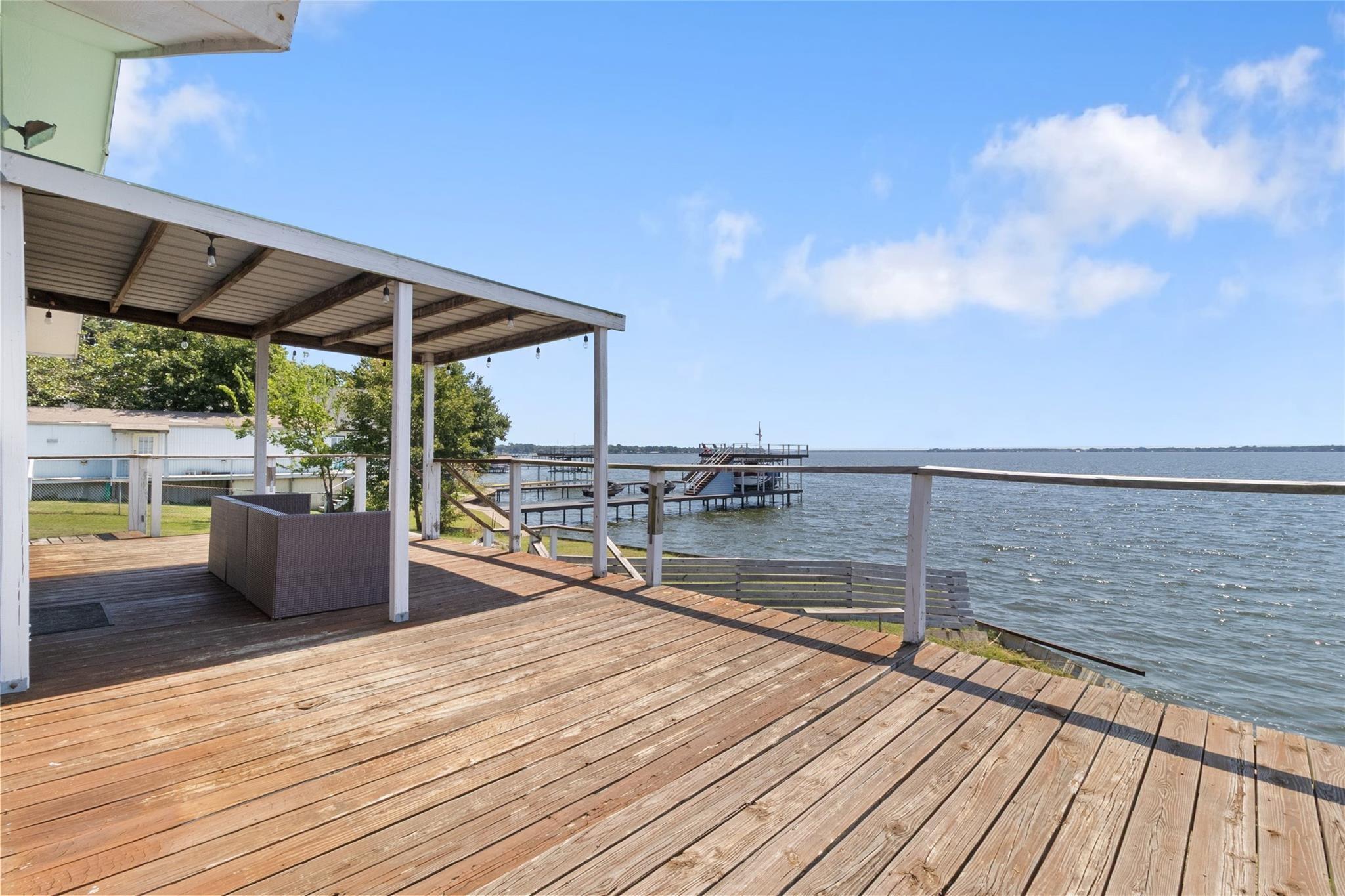 main property photo 17