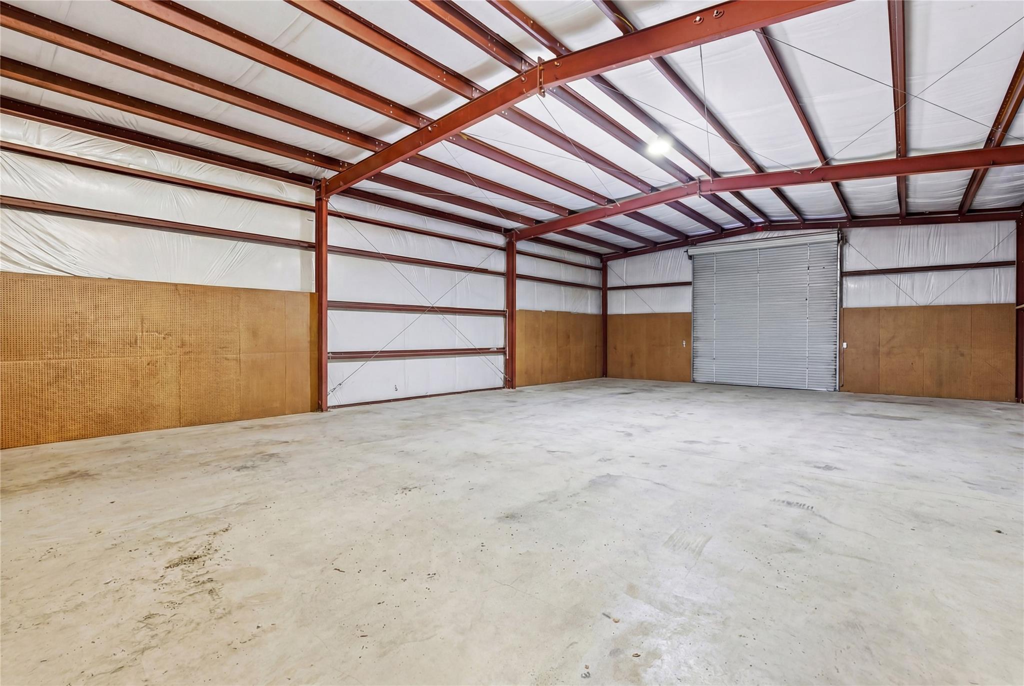 main property photo 35