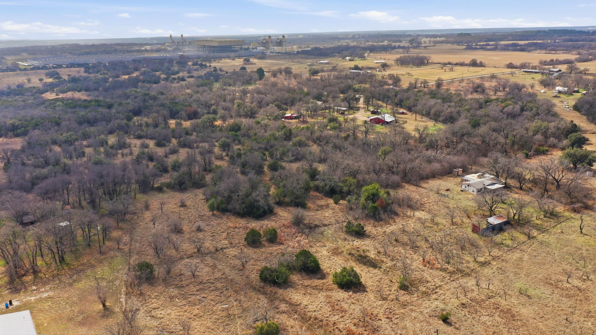main property photo 14
