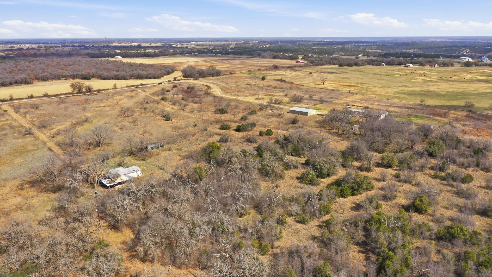 main property photo 17