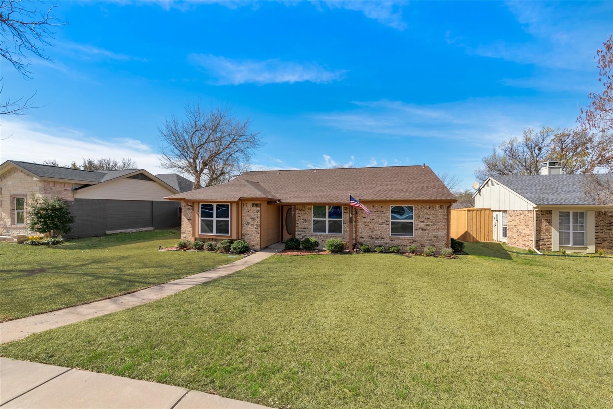 main property photo 2