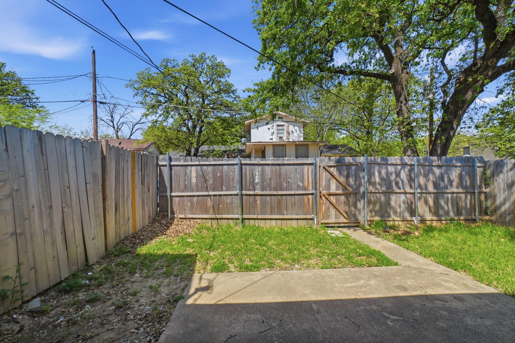 main property photo 29