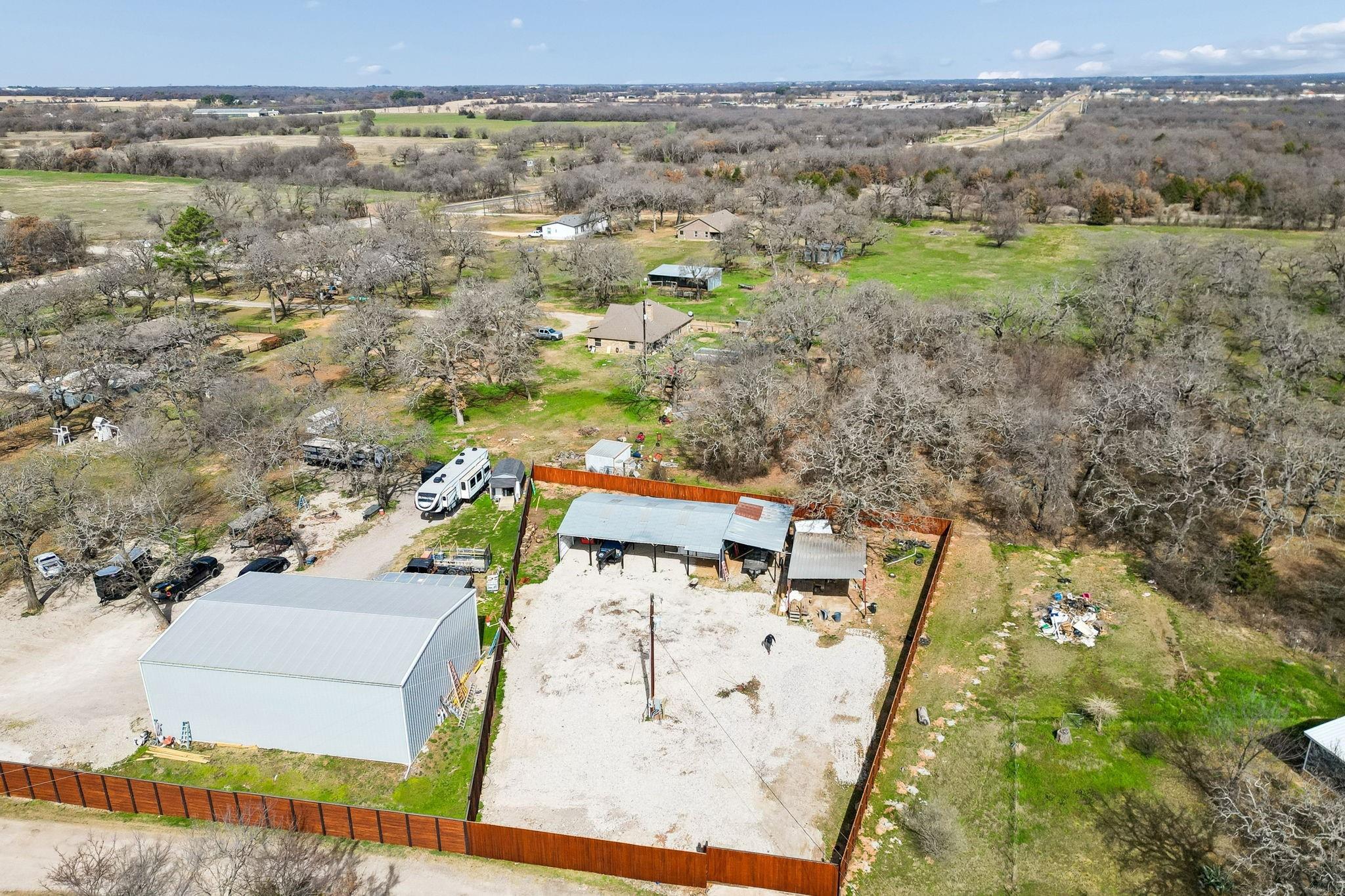 main property photo 5