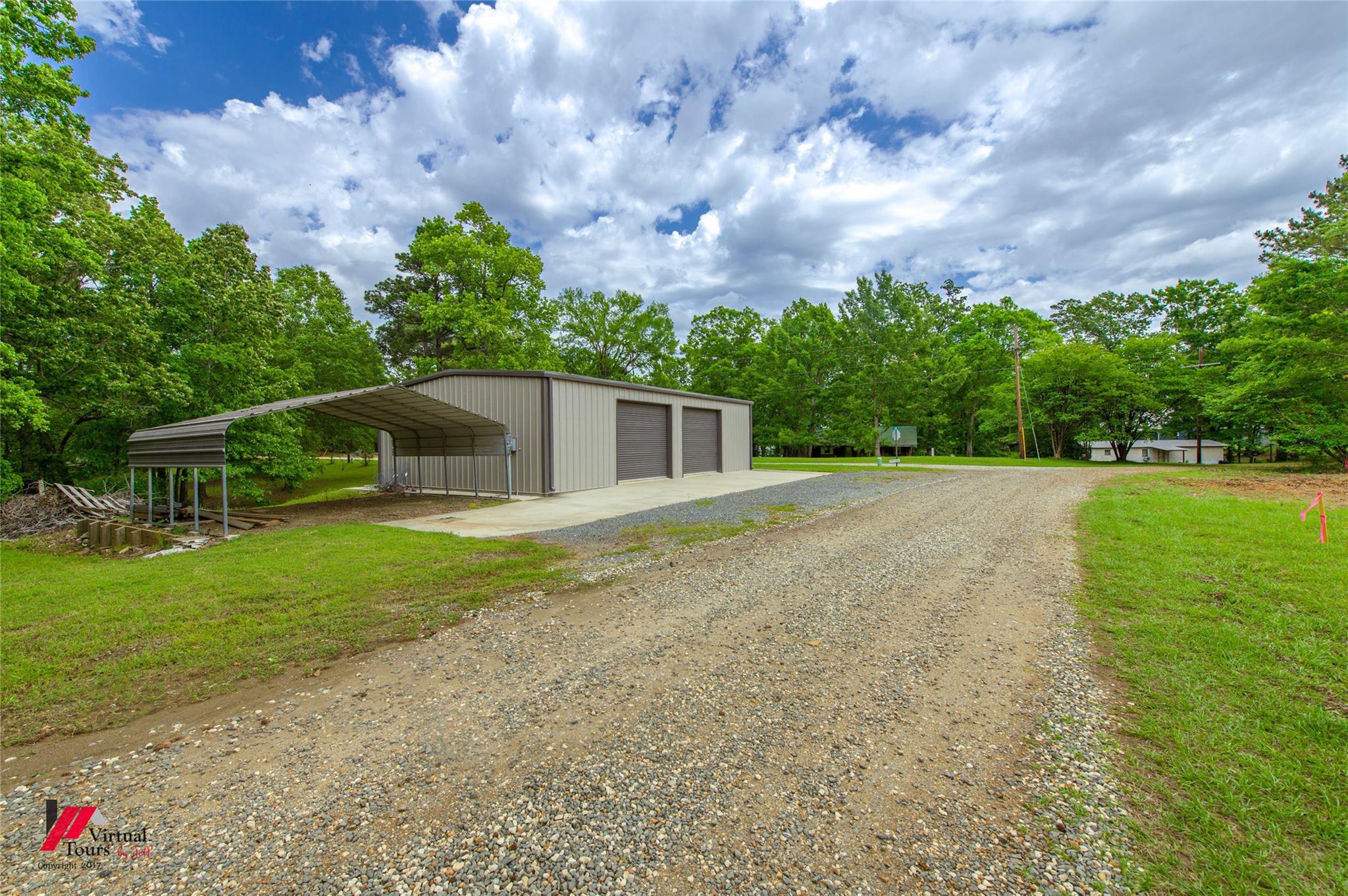 main property photo 2