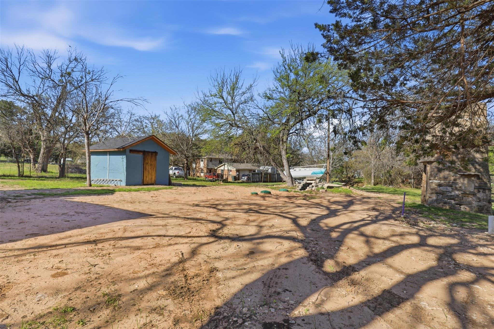main property photo 33