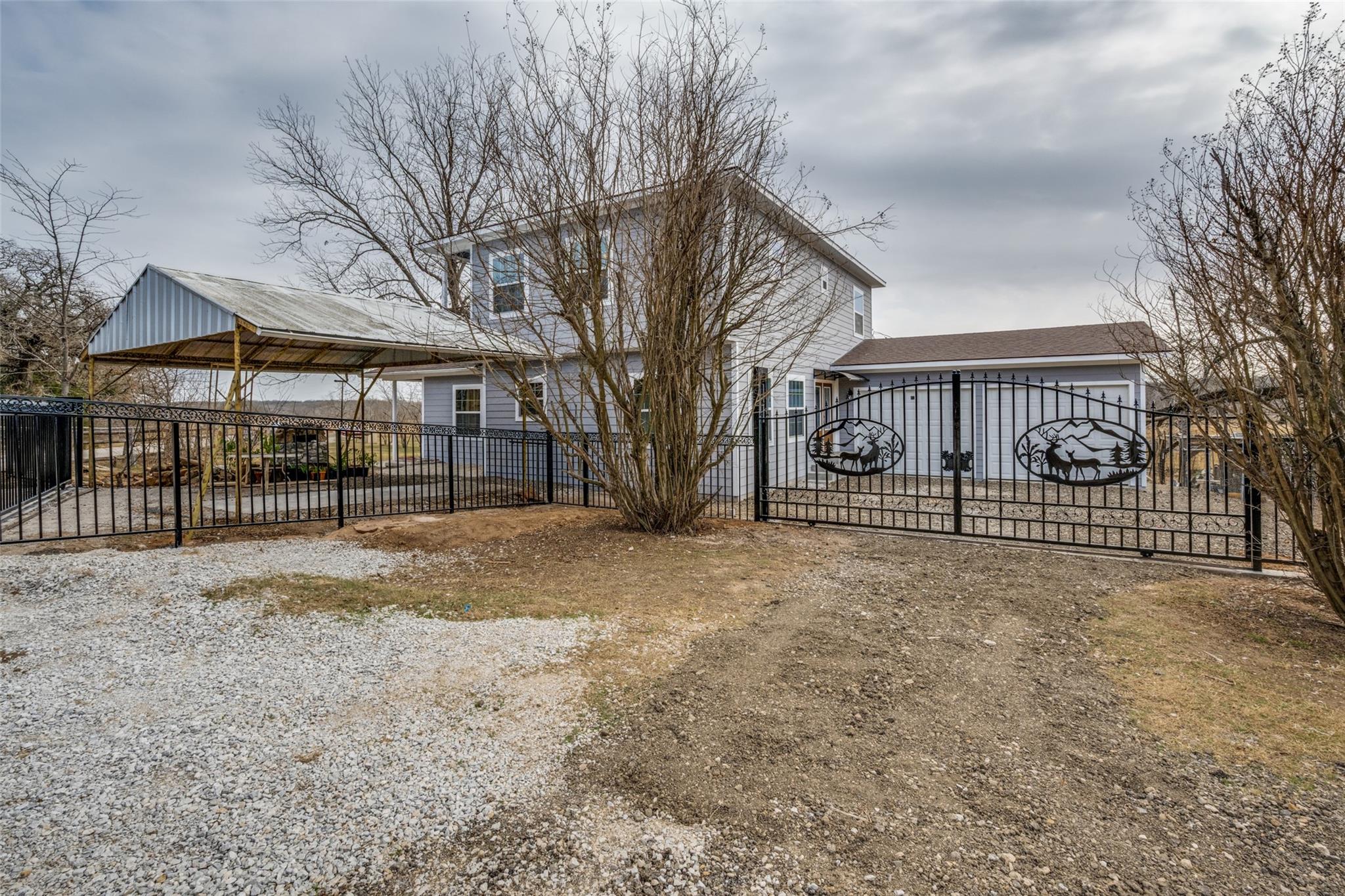 main property photo 11