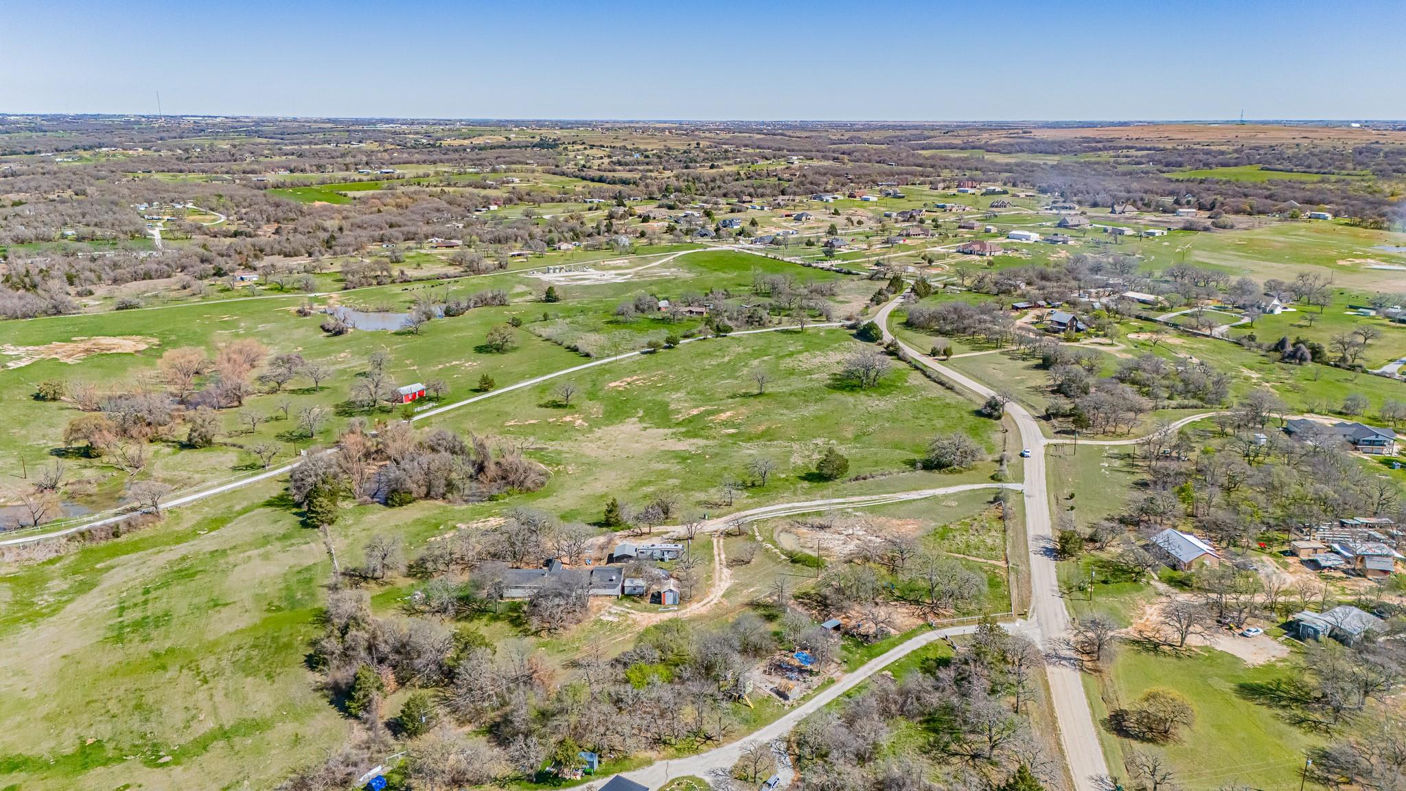 main property photo 14