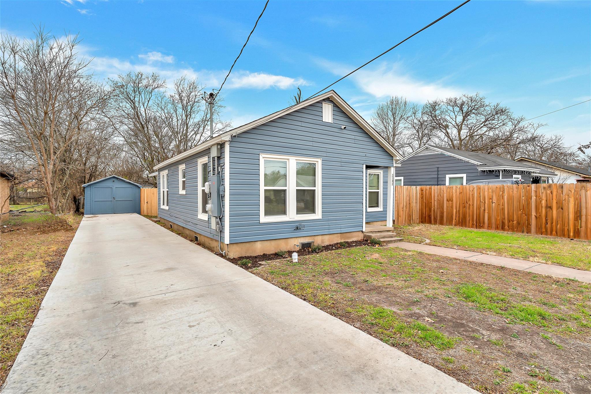 main property photo 20