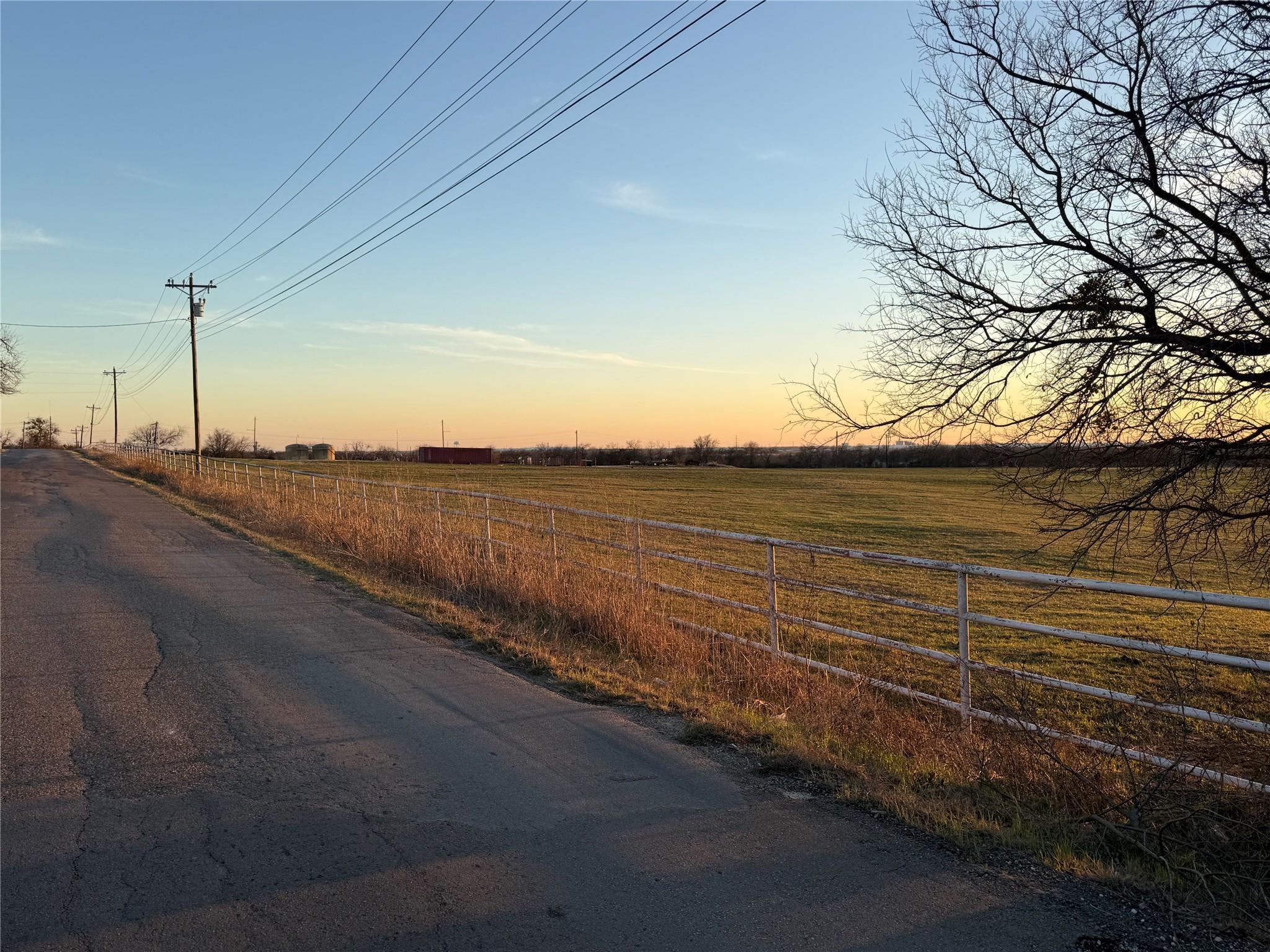 main property photo 12
