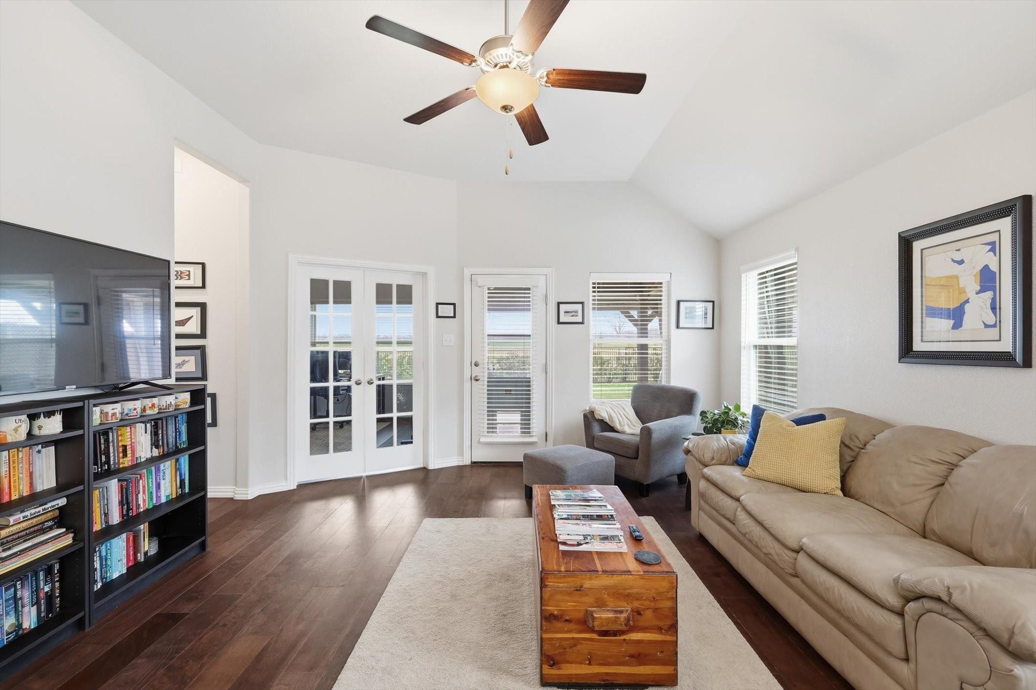 main property photo 2