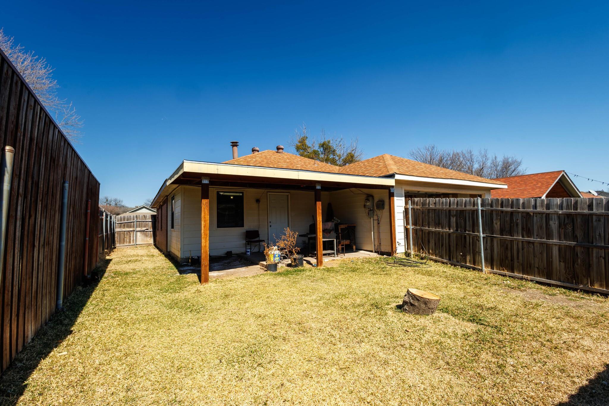 main property photo 13