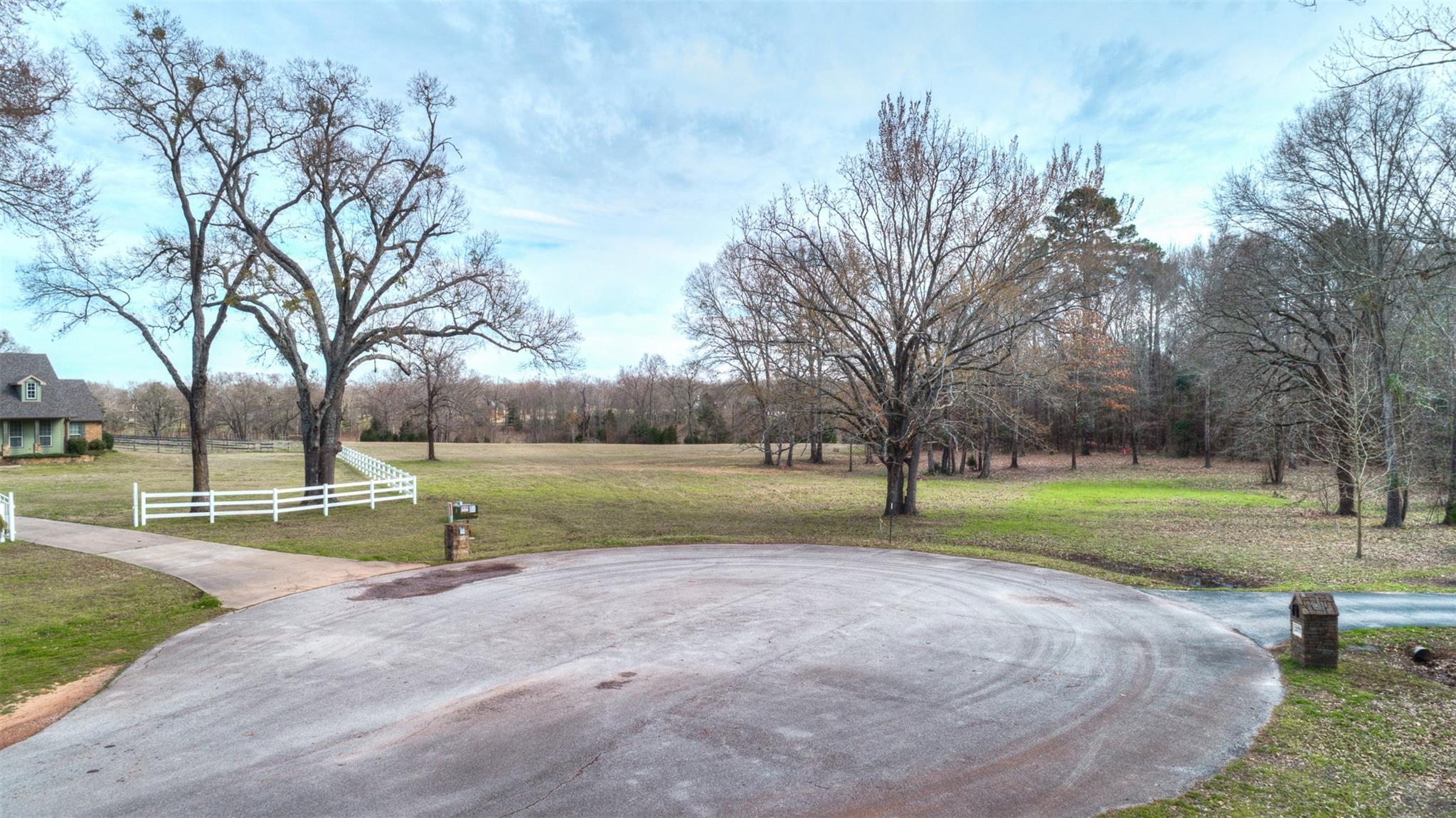 property viewer photo 3