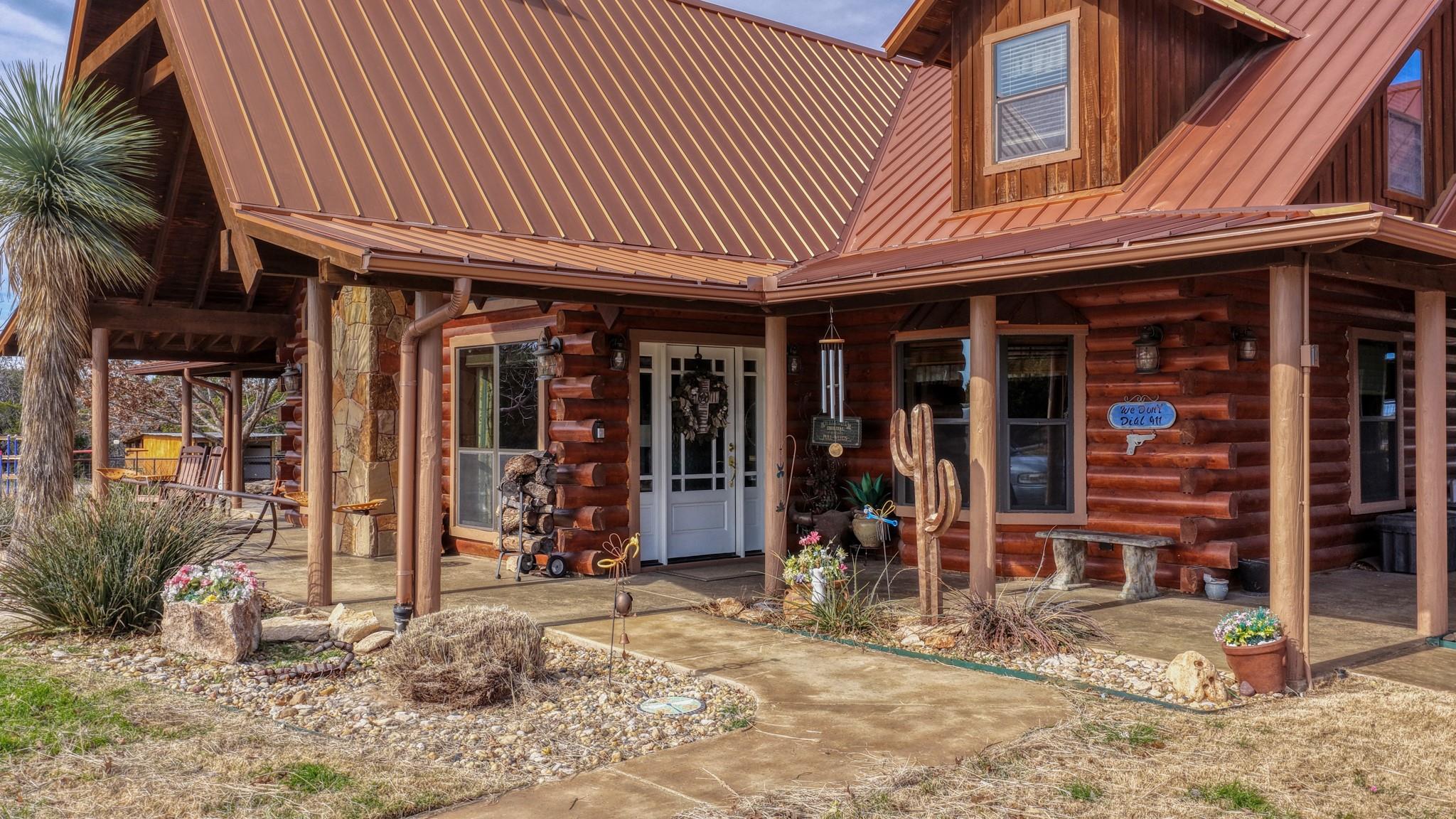 main property photo 8