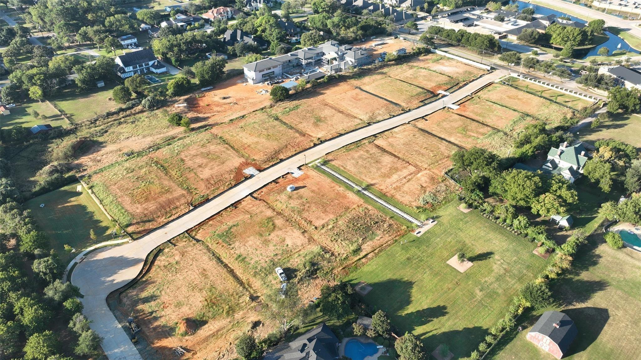 main property photo 6