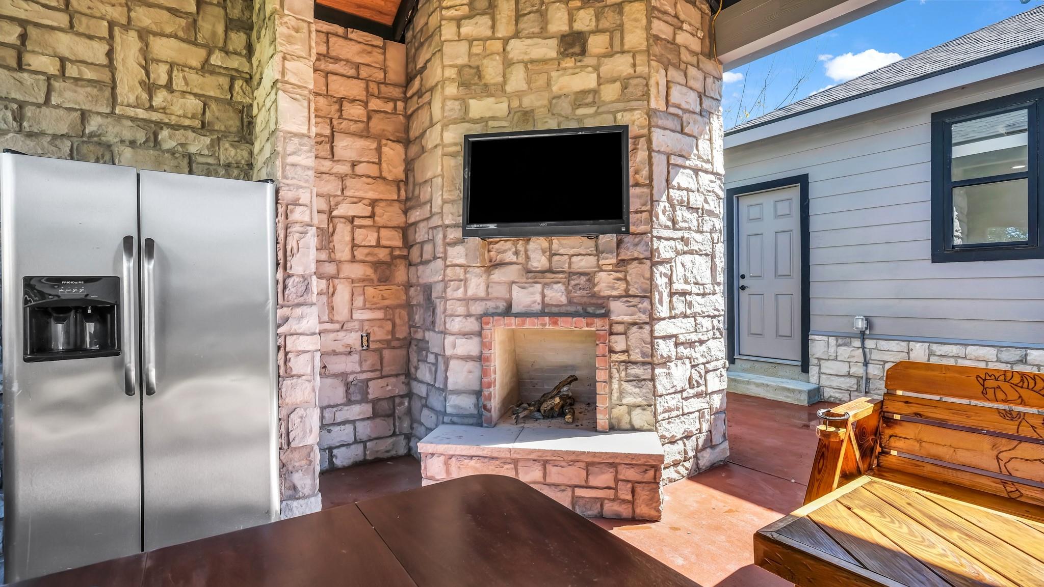 main property photo 21