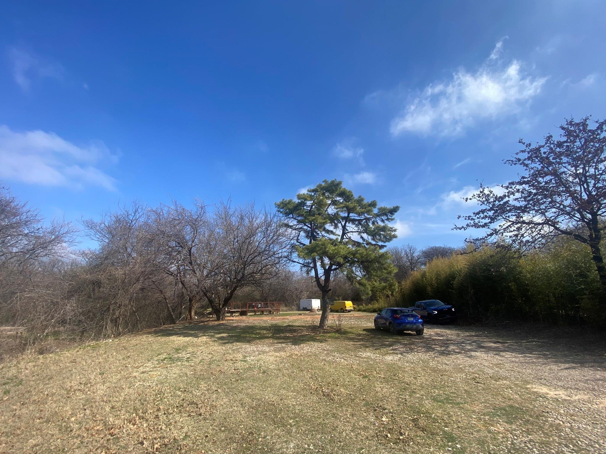 main property photo 7