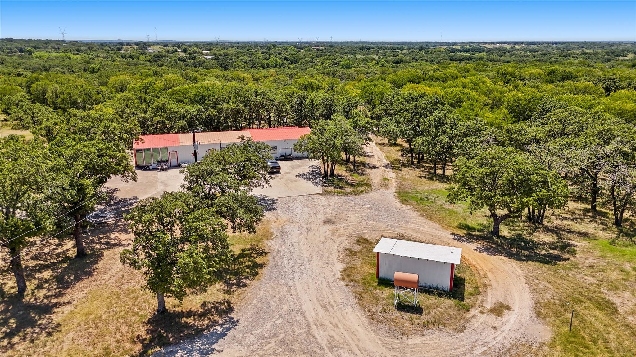 main property photo 10