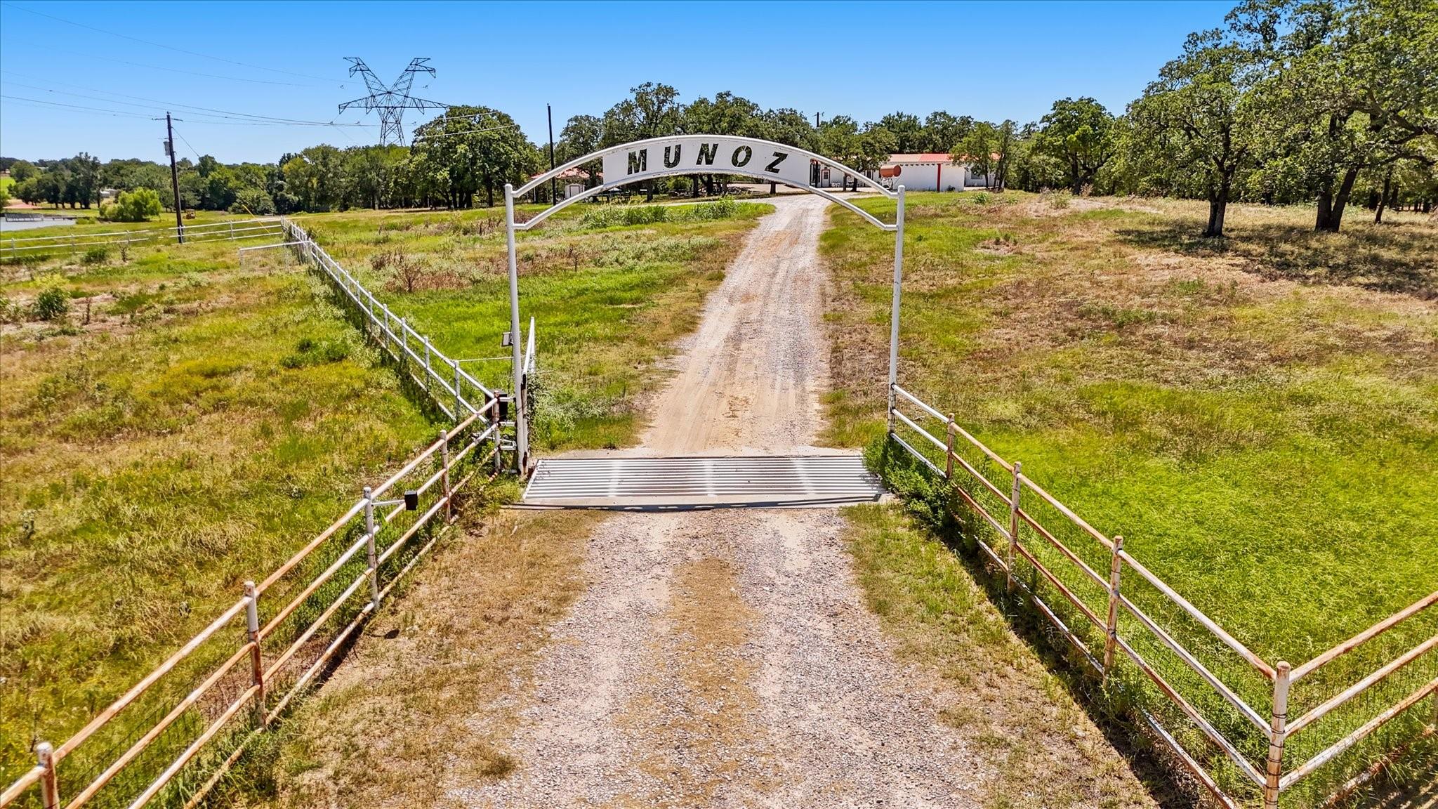 main property photo 12
