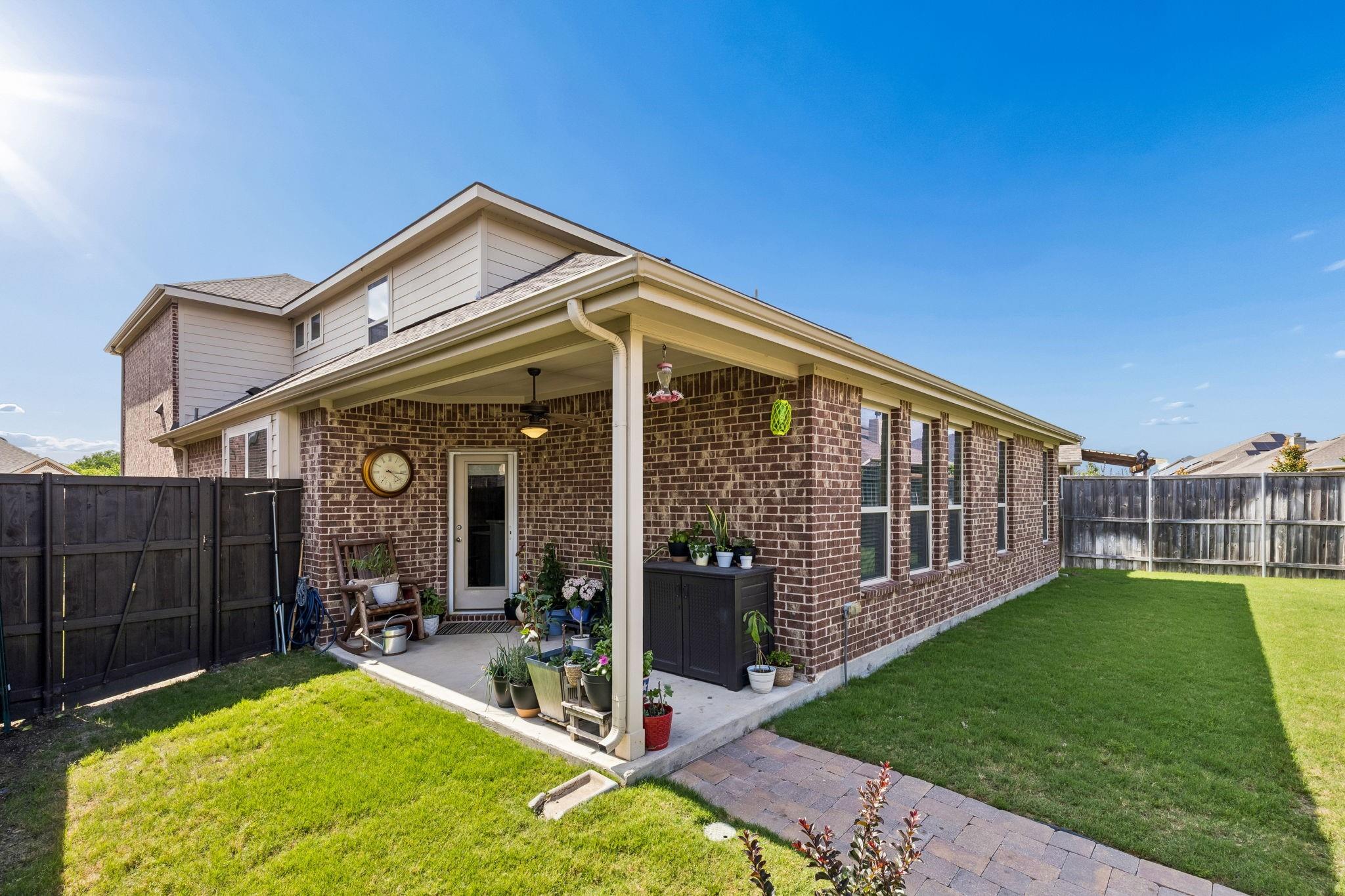main property photo 37