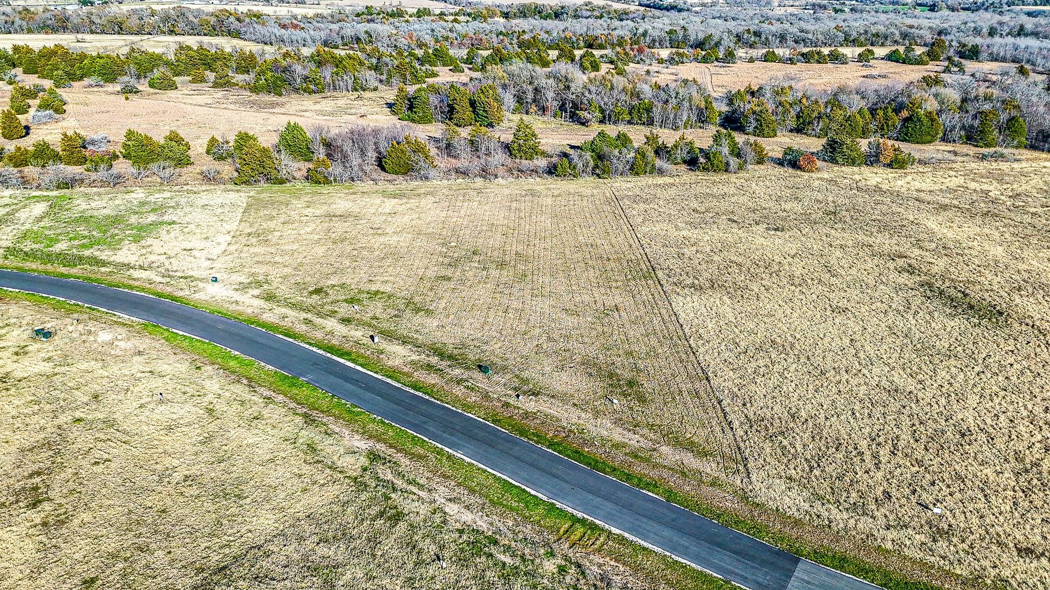 main property photo 23