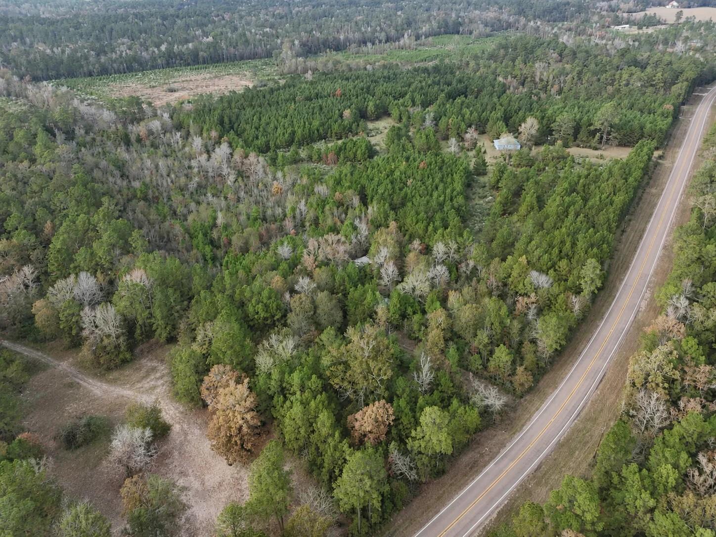 main property photo 25