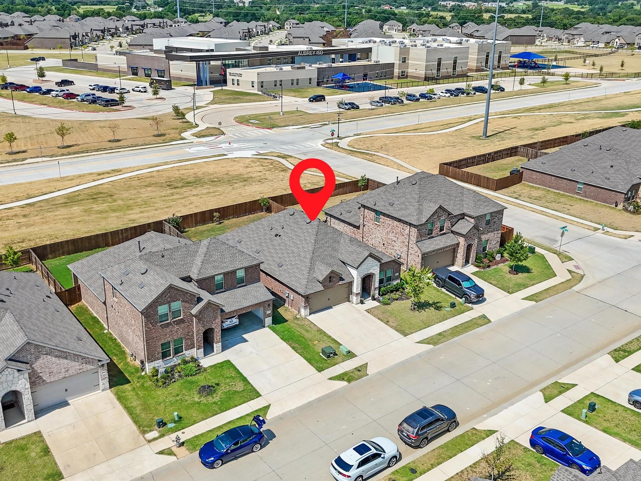 main property photo 6