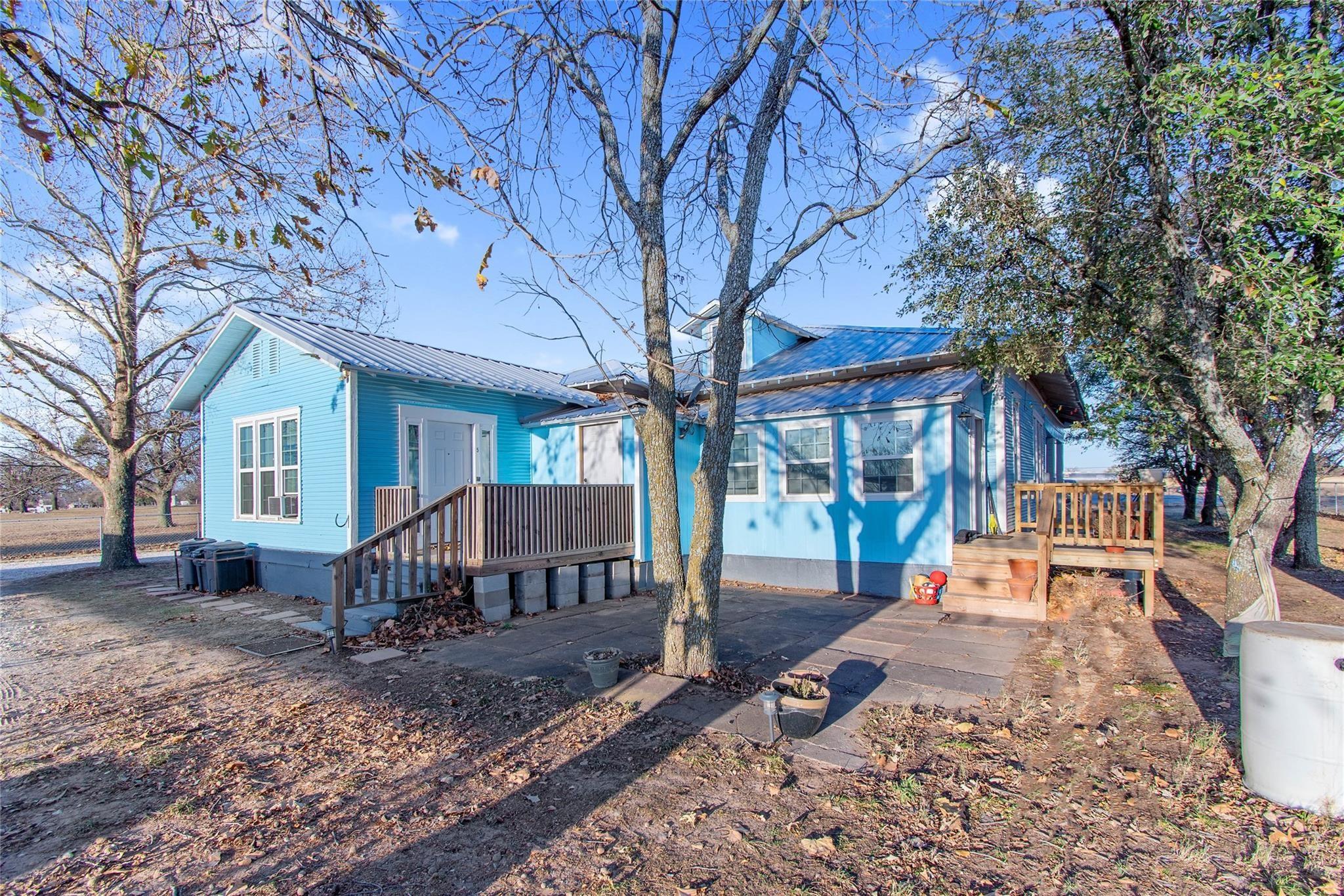 main property photo 3