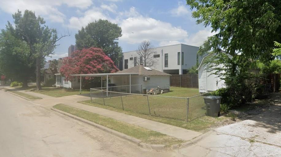 main property photo 8