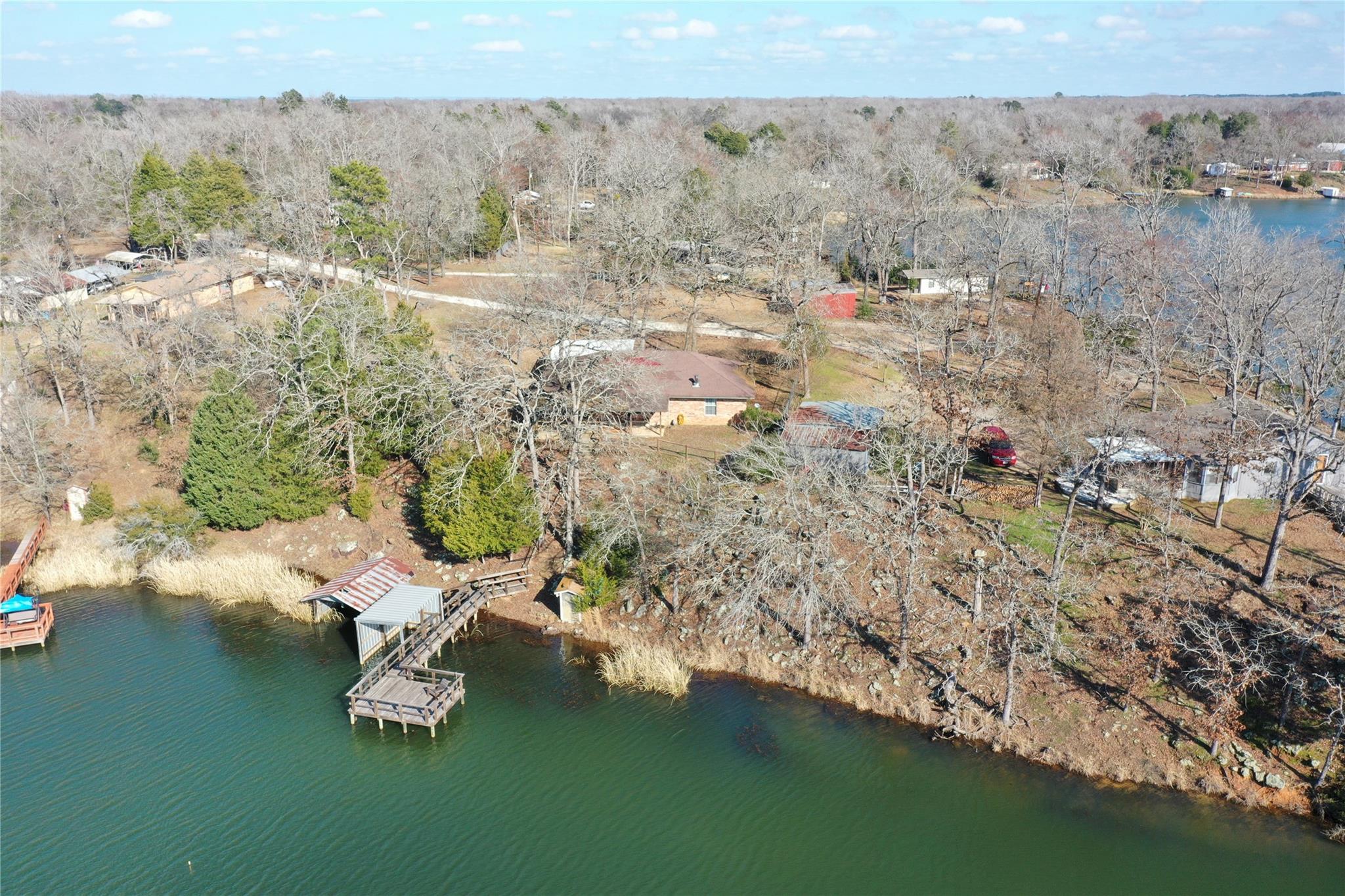 main property photo 34