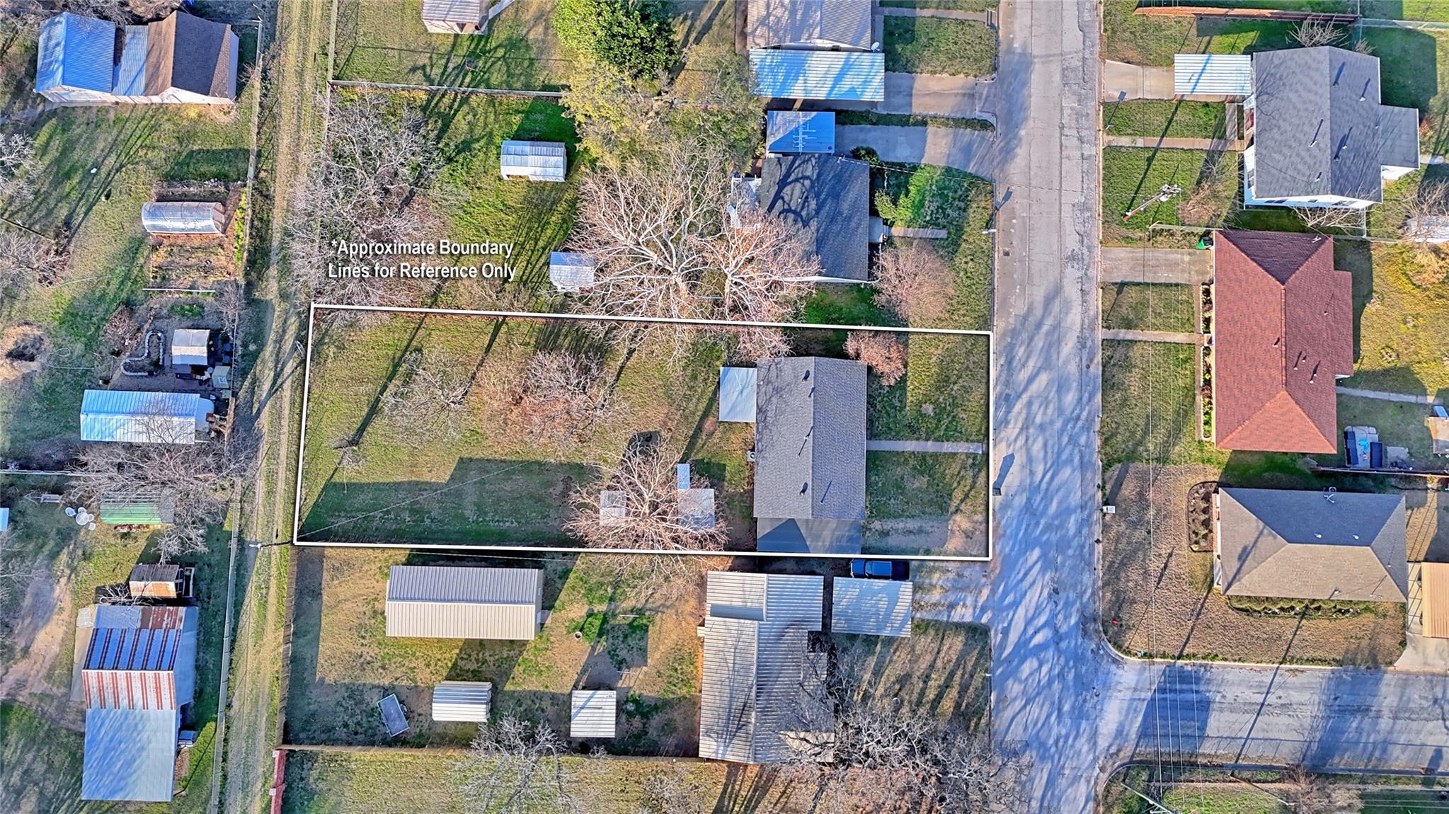 main property photo 29