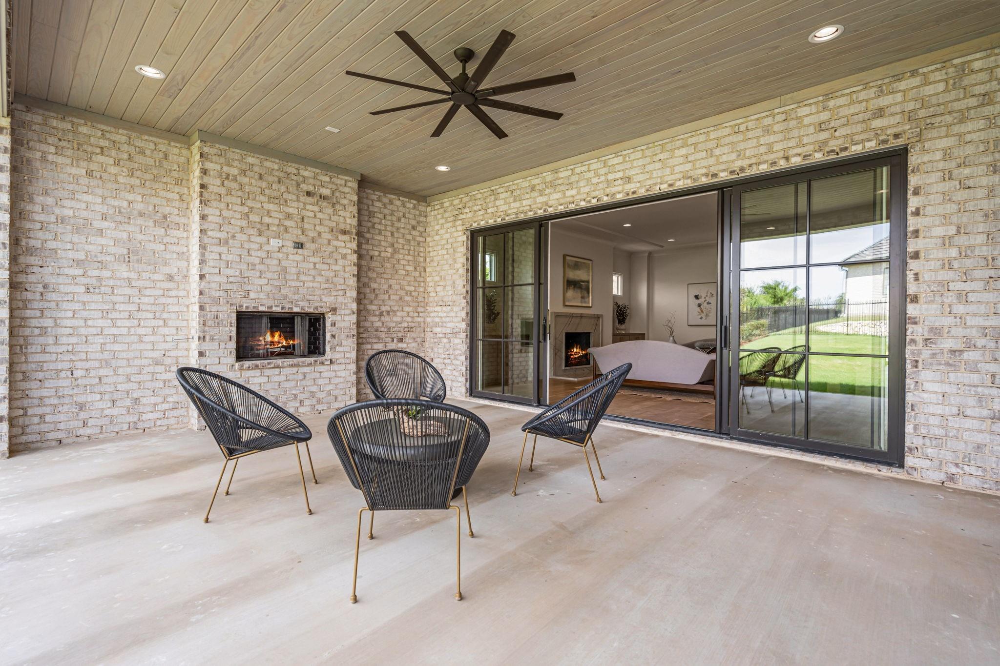 main property photo 35