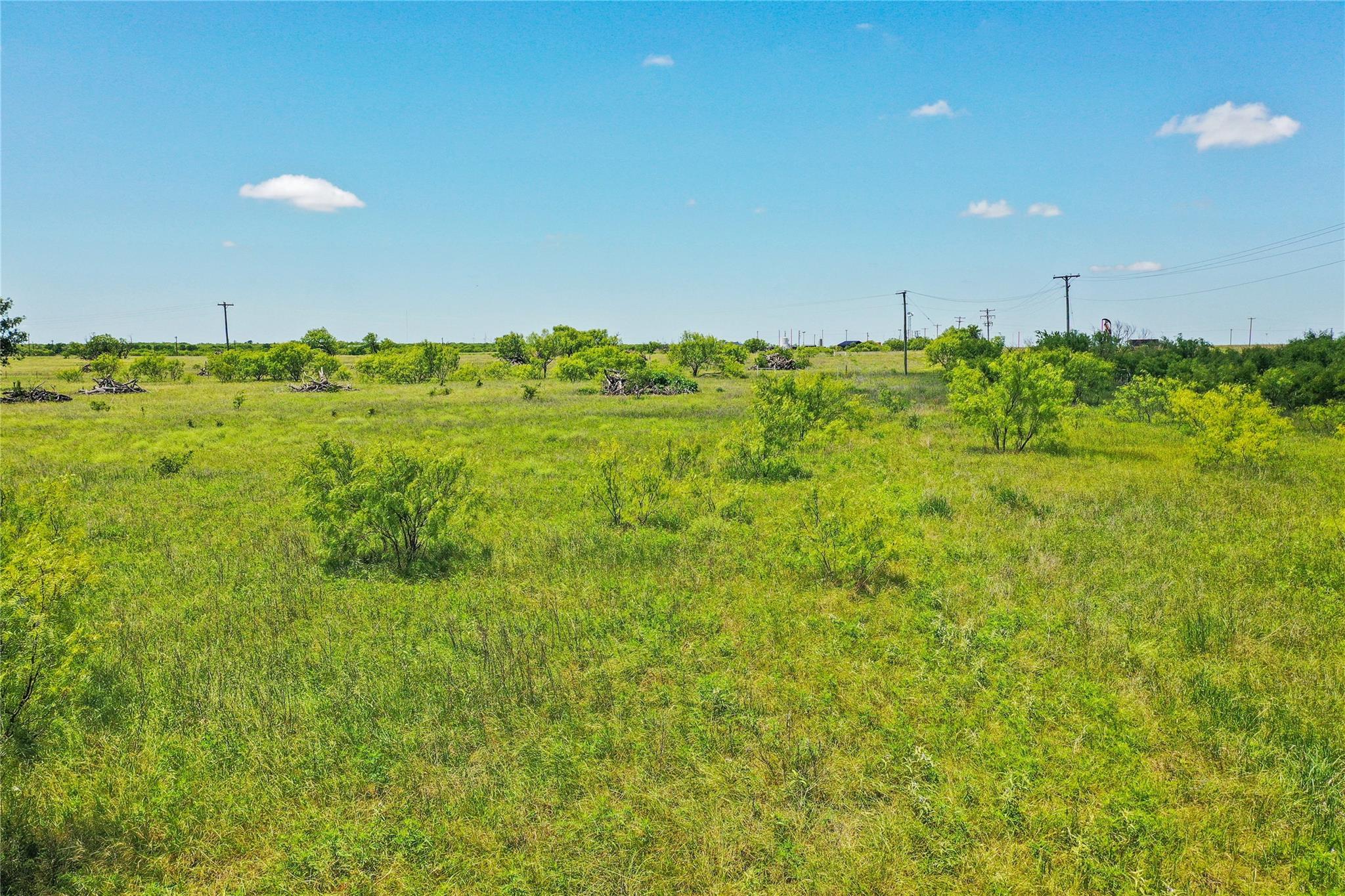 main property photo 11