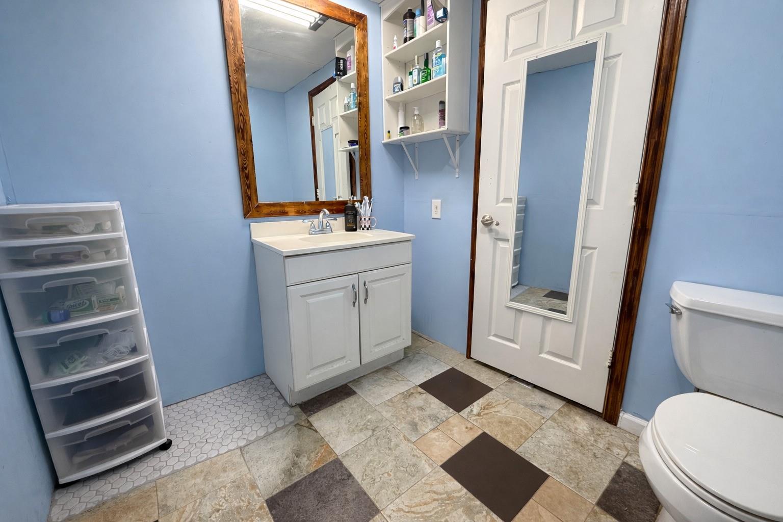 main property photo 14