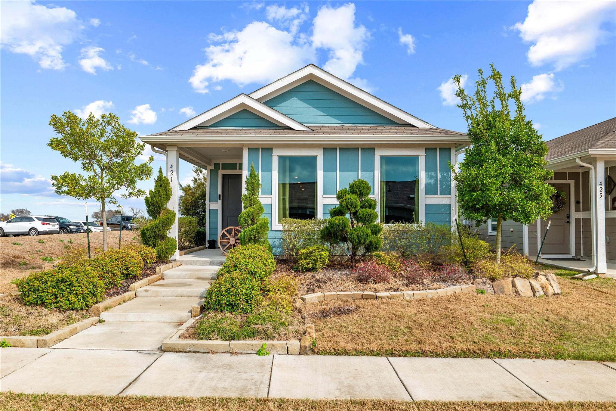 main property photo 30