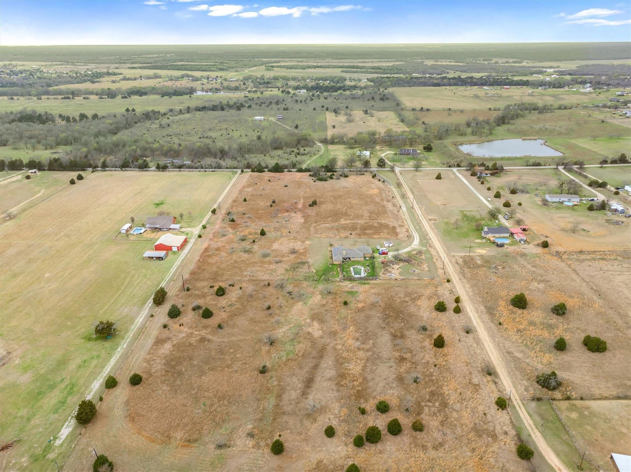 main property photo 5